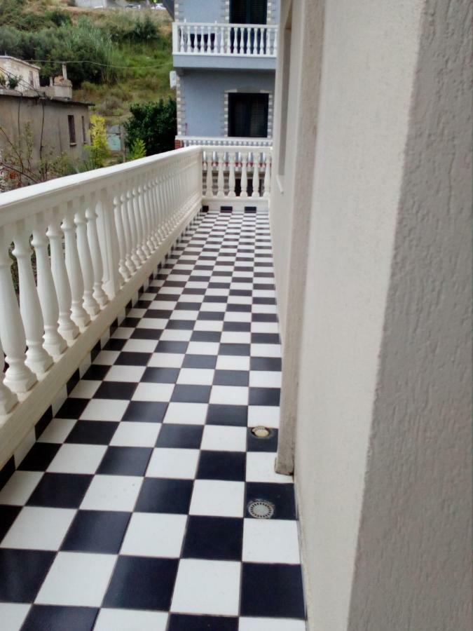 Apartament Gloria&Mitati Orikum Εξωτερικό φωτογραφία